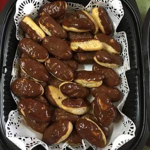 Mini Chocolate Eclair