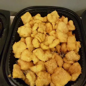 Breaded Fish Fillet with Tar Tar Sauce