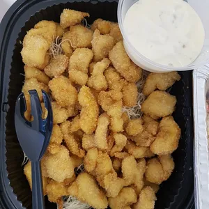 Breaded Fish Fillet with Tar Tar Sauce