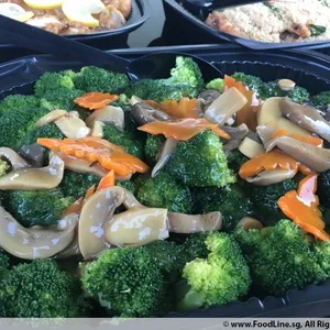 Broccoli with Mixed Mushroom
