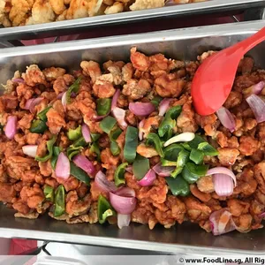 酸甜鸡丁 Sweet & Sour Chicken