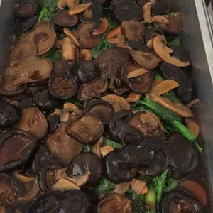 香菇芥兰 Kailan w/Mushrooms