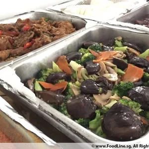 Broccoli w/ Mushroom • 双菇兰花(Chef's Recommended)