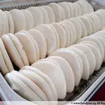 扣肉包 Chinese Bun w/ Stewed Pork