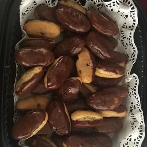 Mini Chocolate Eclair