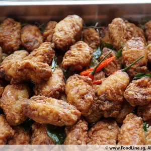 Fried Mid Joint Chicken Wing 炸鸡中翅