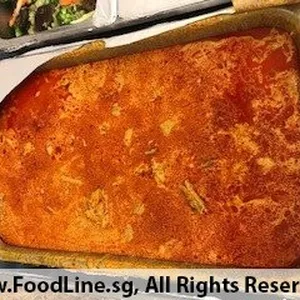 Curry Chicken • 咖哩鸡(Chef's Recommended)