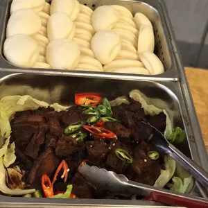 Yeh’s Homemade Bun with Stewed Meat *BEST SELLER! 夜来香扣肉包
