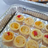Click to see Tarts (Choice: Fruit or Eggs)