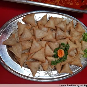 Deep Fried Samosa • 咖哩角