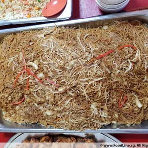 Fried Bee Hoon • 干炒米粉