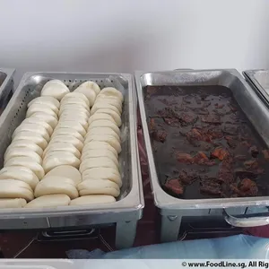 扣肉馒头 Braise Pork w/ Bun
