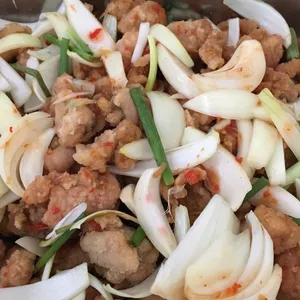 泰式鸡丁 Chicken w/ Thai Sauce