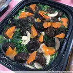 Spinach w/ Mushroom •香菇菠菜