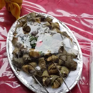 班兰鸡 Pandan Chicken