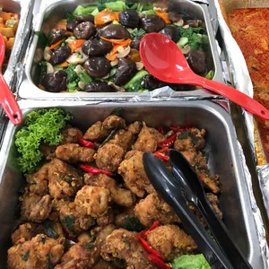 Salted Egg Chicken • 咸蛋鸡(Chef's Recommended)