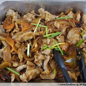 姜葱猪肉 Pork w/ Onion and Ginger