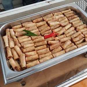Vegetable Spring Roll with Thai Chilli