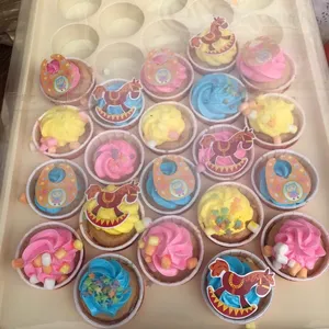 Happy Cupcakes