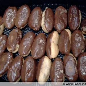 Mini Chocolate Eclair