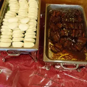 扣肉包 Chinese Bun w/ Stewed Pork