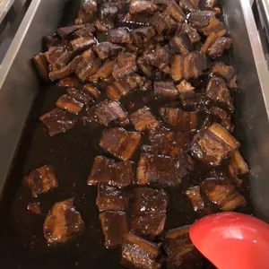 扣肉馒头 Braise Pork w/ Bun