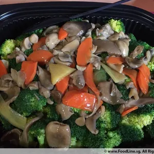 Broccoli with Mixed Mushroom