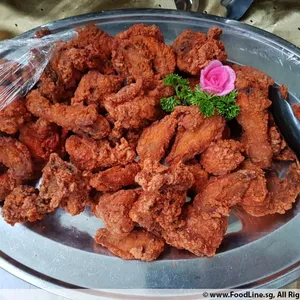 Prawn Sauce Chicken • 虾酱鸡(Chef's Recommended)