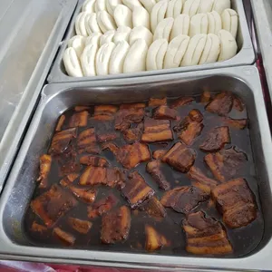 扣肉馒头 Braise Pork w/ Bun