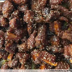 蜜汁排骨 Pork Ribs w/ Honey Sauce
