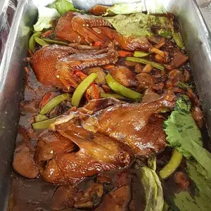 香菇烩扒鸭 Braised Duck w/ Mushroom