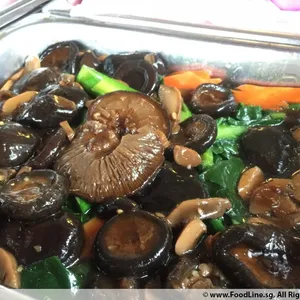 香菇芥兰 Kailan w/Mushrooms