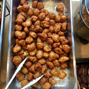 Deep Fried Ngoh Hiang Ball