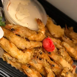 Salad Prawn •沙律虾