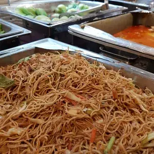 Fried Hong Kong Mee*