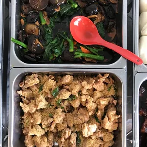 香菇芥兰 Kailan w/Mushrooms