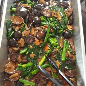 香菇芥兰 Kailan w/Mushrooms