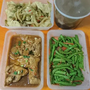 Dishes: 3 Dishes + 1 Soup