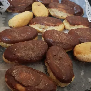Mini Chocolate Eclair
