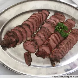 黑椒烟鸭 Smoke Duck w/ Black Pepper 