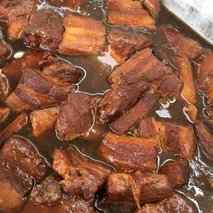 Braised Pork w/ Bun • 扣肉包(Chef's Recommended)