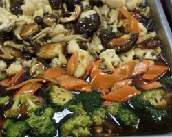 Mixed Vegetable w Mushroom 冬菇什菜 | Customer Photo | Xin Yi Pin Catering Pte Ltd