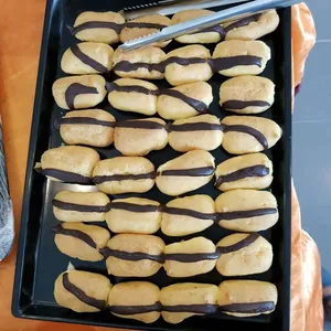Mini Chocolate Éclair