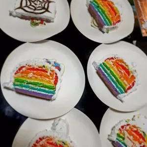 1x Snow White Logcake @$31.9 (Weight: 500G) (Cake Flavour & Filling: Rainbow Sponge / Fresh Cream) (Add On 3D Letters ($2/letter): No) (Add on Handwritten Message: No)