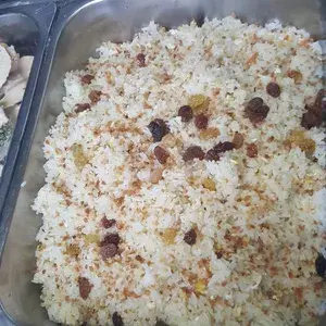 Butter Garlic Raisin Rice