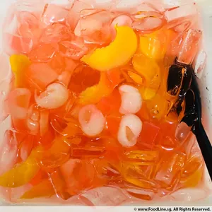 Sliced Peach w/ Longan 蜜桃龙眼