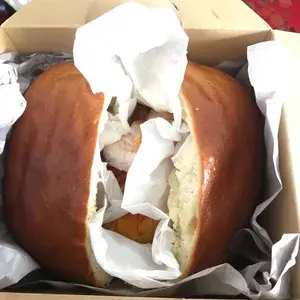 1x Golden Pillow Curry Chicken Bun @$14.8