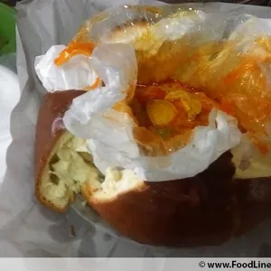 1x Golden Pillow Abalone Curry Chicken Bun *(Advanced Order) @$38.8