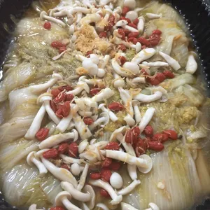 Baby Cabbage with Conpoy and Mushroom in Abalone Sauce