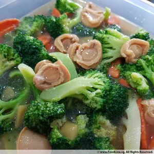 Australian Broccoli with Stewed Fish Maw & Fatt Choy